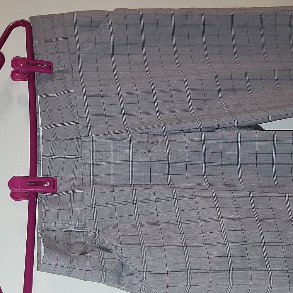 PETER MILLAR women's shorts sz8 - Picture 3 of 4